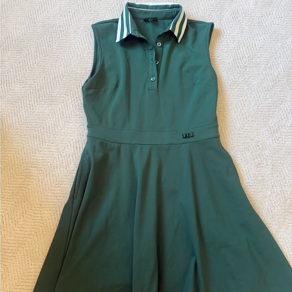 Elegant Green Sleeveless Dress